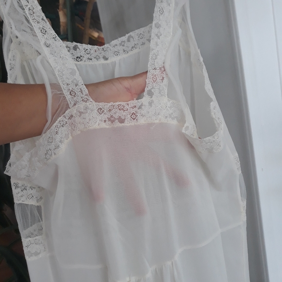 1940's rhythm lingerie nylon night gown - Picture 7 of 9